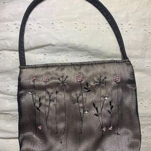 Little girl’s fashion purse